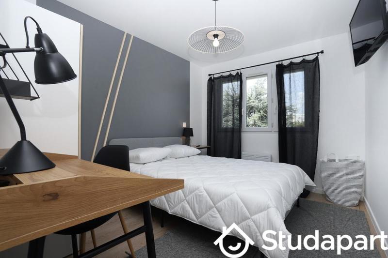 Chambre - 10 m² - 1 pièce