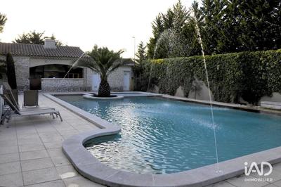 Local commercial - 1 750 m²