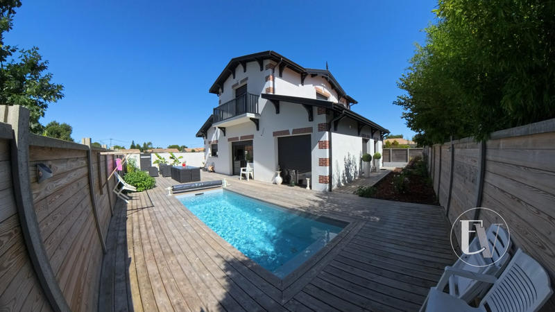 Maison contemporaine - 132 m² - 5 pièces