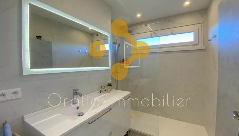 Appartement - 91 m² - 4 pièces