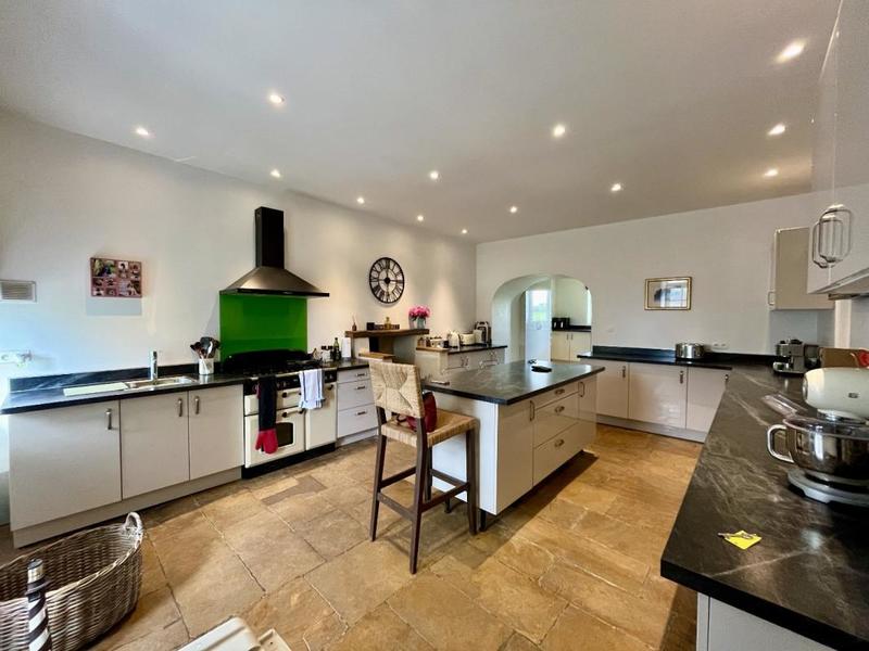 Manoir - 297 m² - 9 pièces