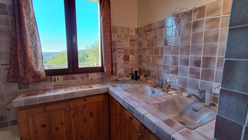 Villa - 170 m² - 5 pièces