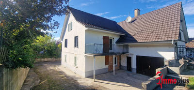 Maison - 210 m² - 5 pièces