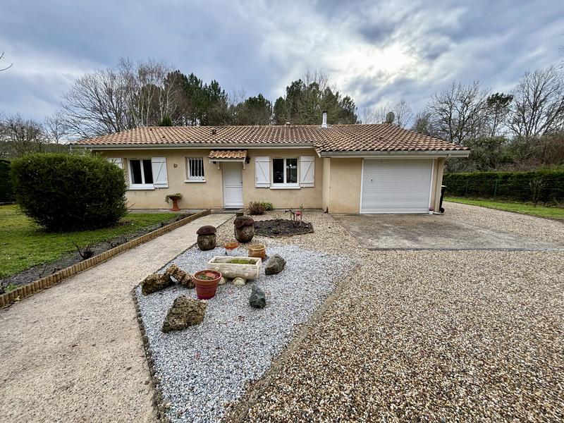 Maison - 88 m² - 5 pièces