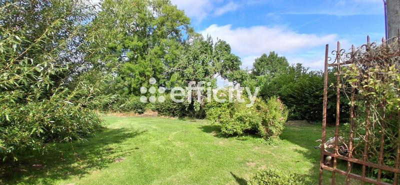 Propriété - 205 m² - 6 pièces