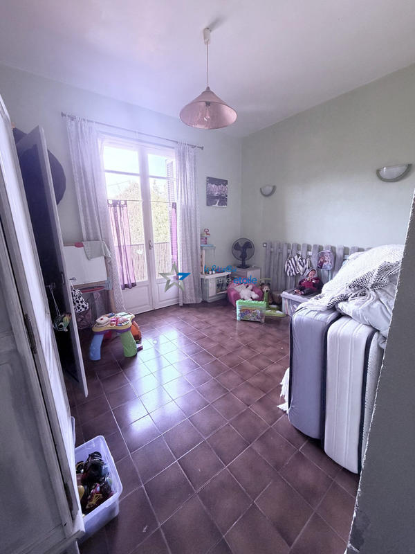 Villa - 217 m² - 5 pièces