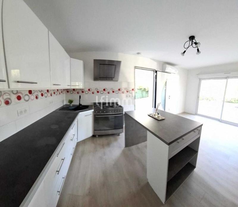 Maison - 74 m² - 4 pièces