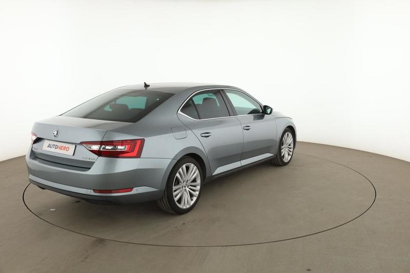 Skoda Superb 2.0 Tdi Style Dsg 150 ch