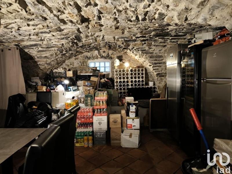 Local commercial - 200 m²