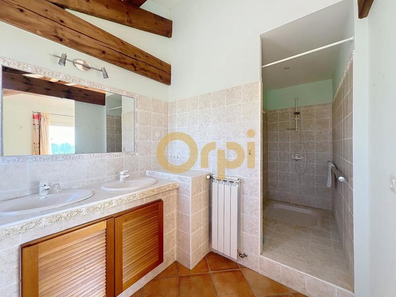 Villa - 192 m² - 6 pièces