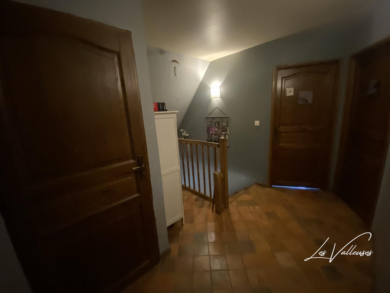 Maison - 180 m² - 7 pièces