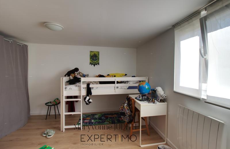 Appartement - 85 m² - 3 pièces