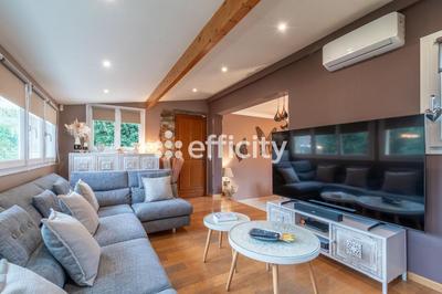 Maison - 137 m² - 6 pièces