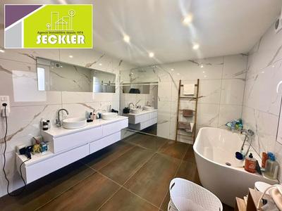 Maison traditionnelle - 125 m² - 5 pièces