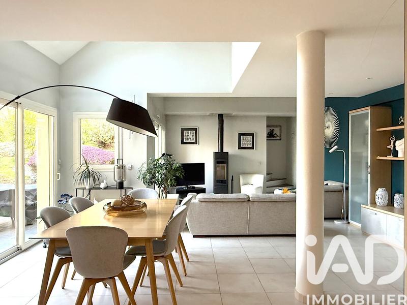 Maison de maîtres - 145 m² - 6 pièces