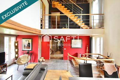 Maison - 200 m² - 8 pièces