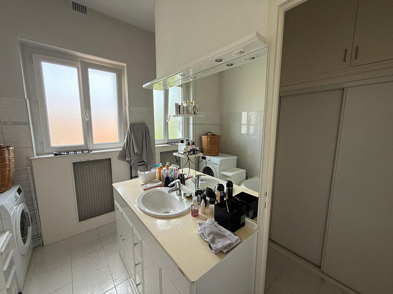 Appartement - 105 m² - 5 pièces