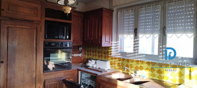 Maison - 80 m² - 4 pièces