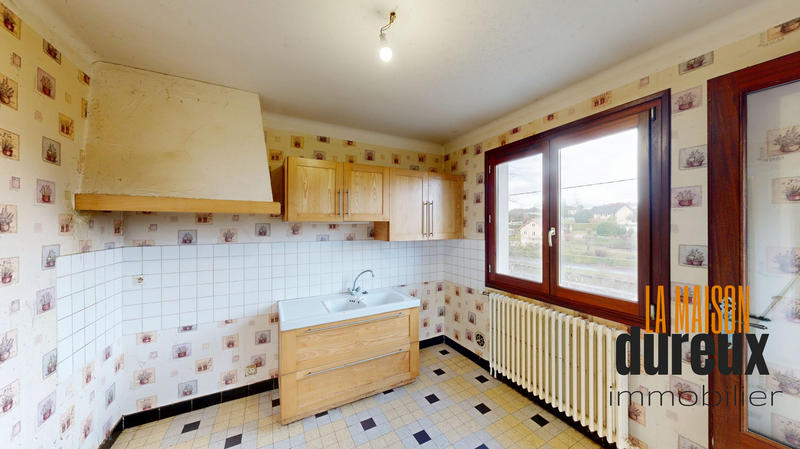 Maison traditionnelle - 114 m² - 6 pièces