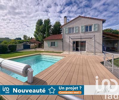 Maison - 136 m² - 6 pièces