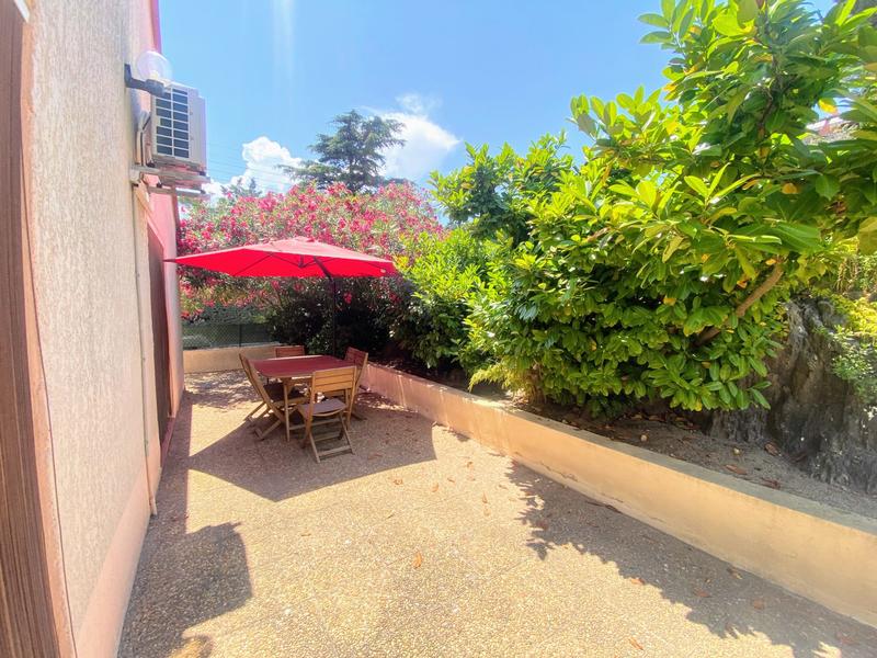 Maison - 92 m² - 5 pièces