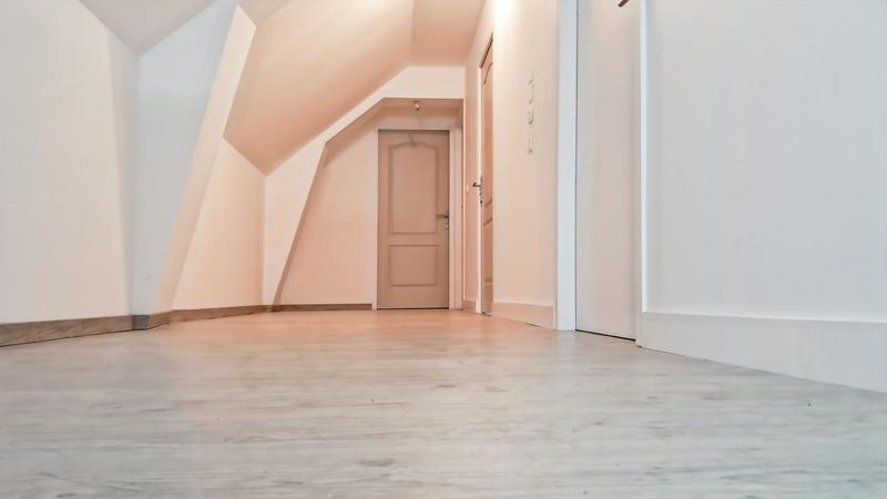 Propriété - 280 m² - 8 pièces