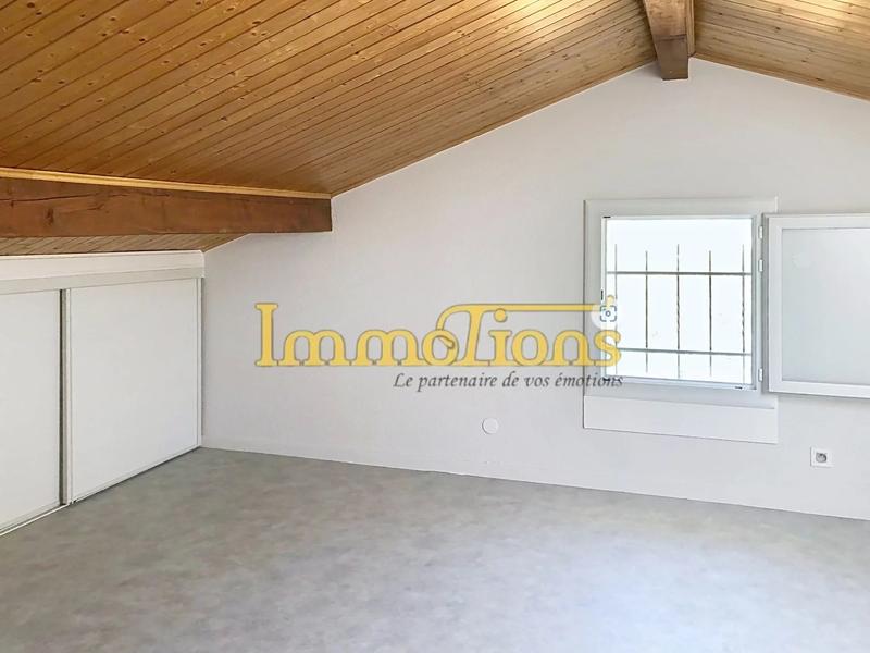 Maison - 205 m² - 7 pièces