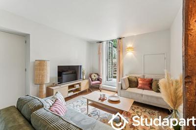 Chambre - 9 m² - 1 pièce