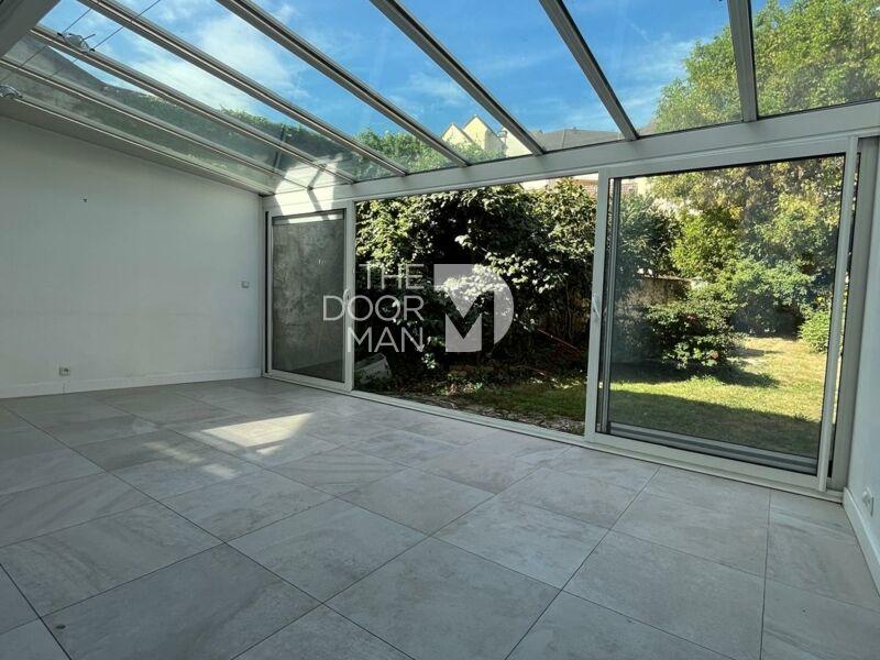 Maison - 193 m² - 7 pièces