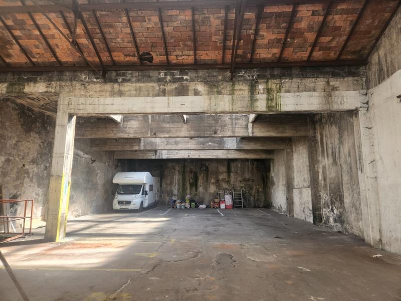 Local d'activités - 398 m²