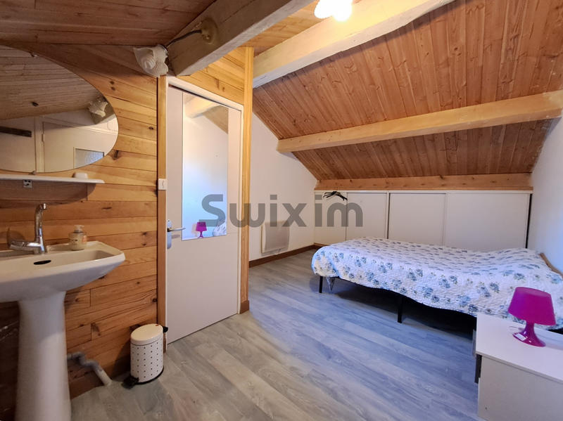 Maison - 76 m² - 5 pièces