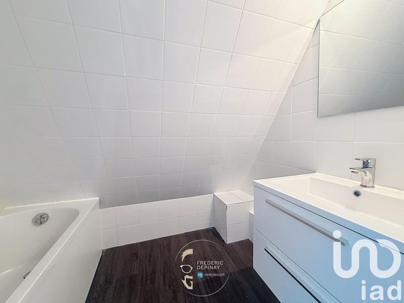 Maison - 93 m² - 4 pièces