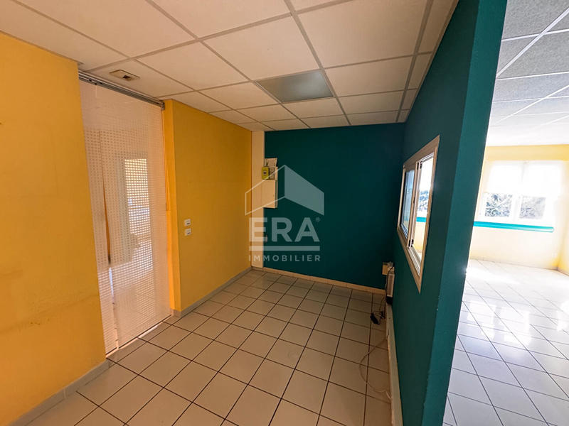 Bureau - 50 m² - 1 pièce