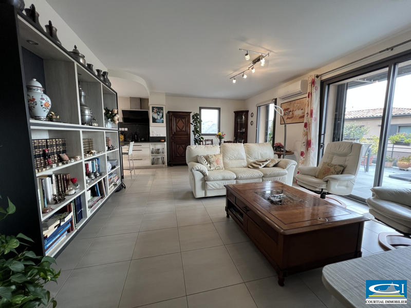 Appartement - 83 m² - 4 pièces