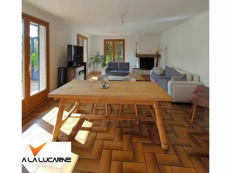 Maison - 177 m² - 7 pièces