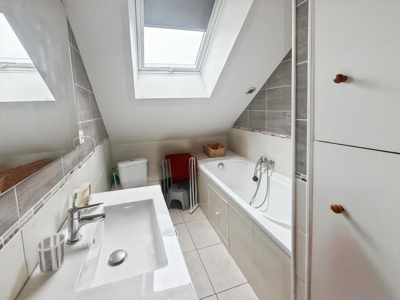 Maison - 107 m² - 4 pièces