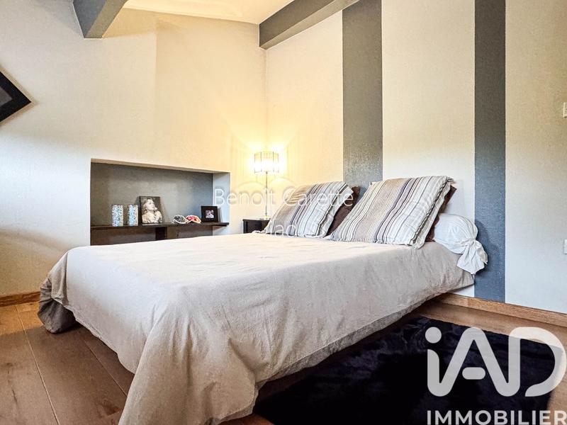 Maison - 137 m² - 6 pièces