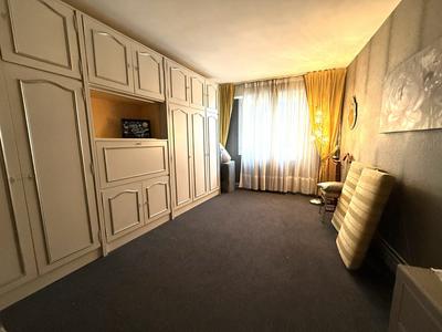 Appartement - 93 m² - 4 pièces