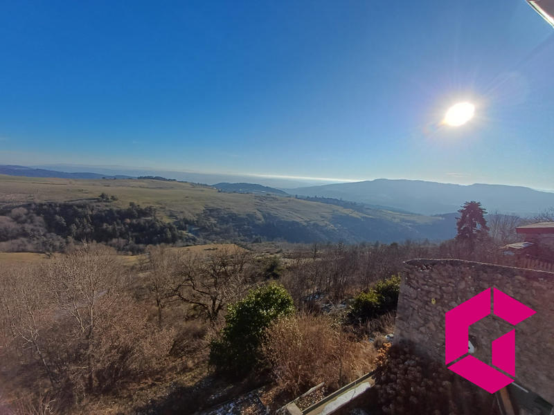 Maison ancienne - 78 m² - 4 pièces