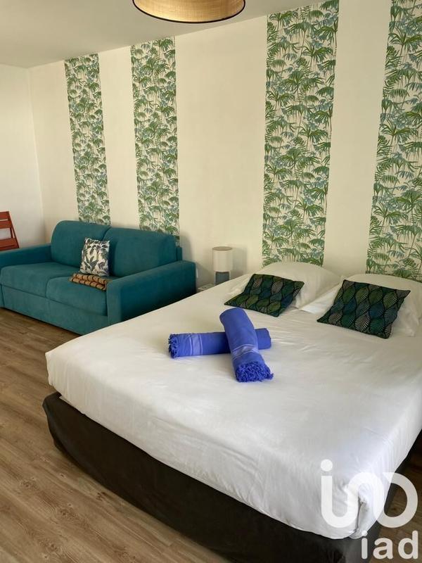 Studio - 25 m² - 1 pièce