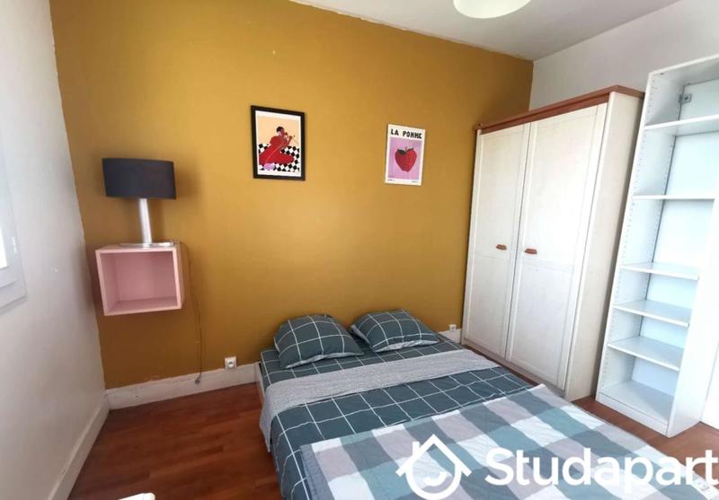 Chambre - 10 m² - 1 pièce