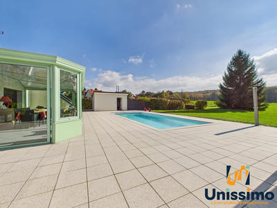 Maison contemporaine - 205 m² - 7 pièces