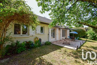 Maison - 97 m² - 5 pièces