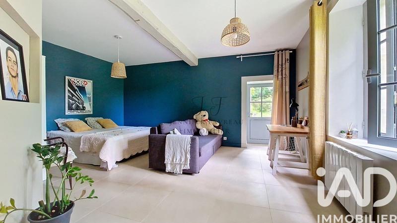 Maison - 262 m² - 7 pièces