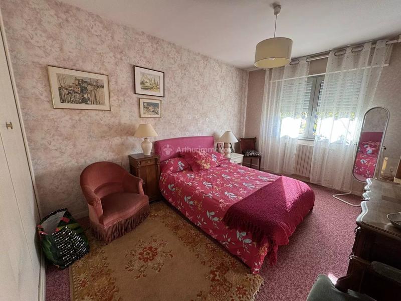 Maison - 200 m² - 8 pièces