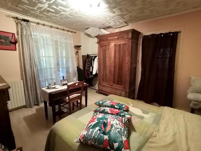 Maison - 200 m² - 7 pièces