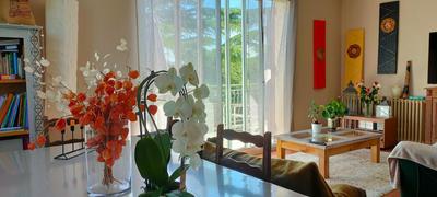 Maison - 235 m² - 9 pièces