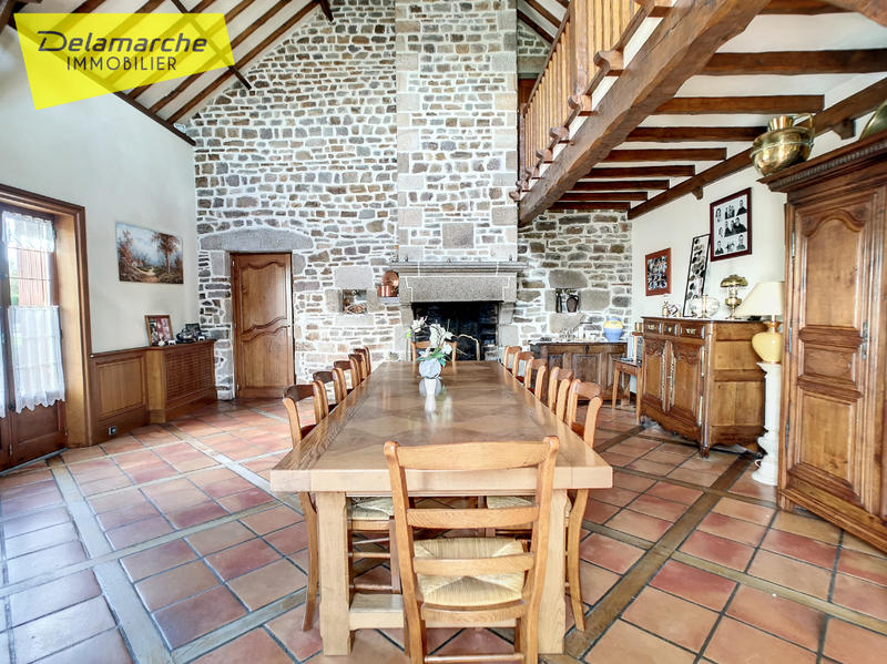 Maison - 190 m² - 9 pièces