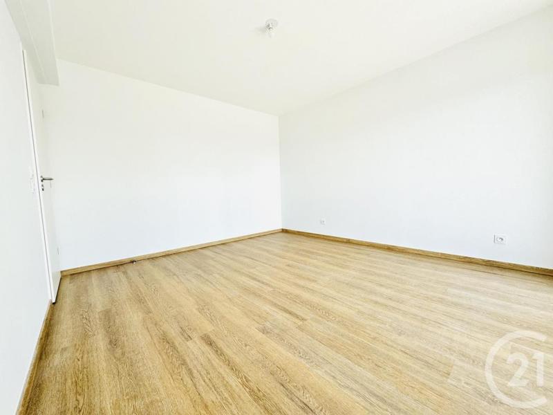 Appartement - 96 m² - 4 pièces