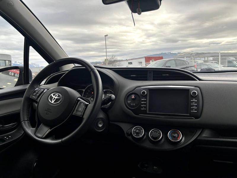 Toyota Yaris 100h Dynamic